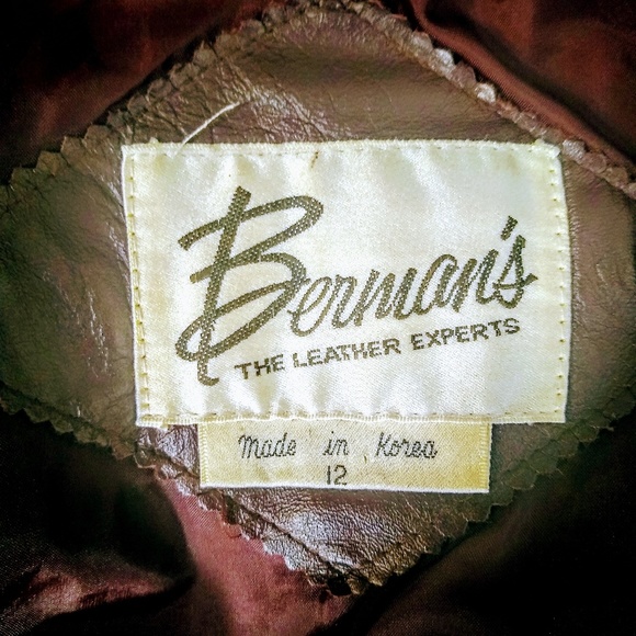 Maroon vintage leather jacket! - Picture 3 of 7
